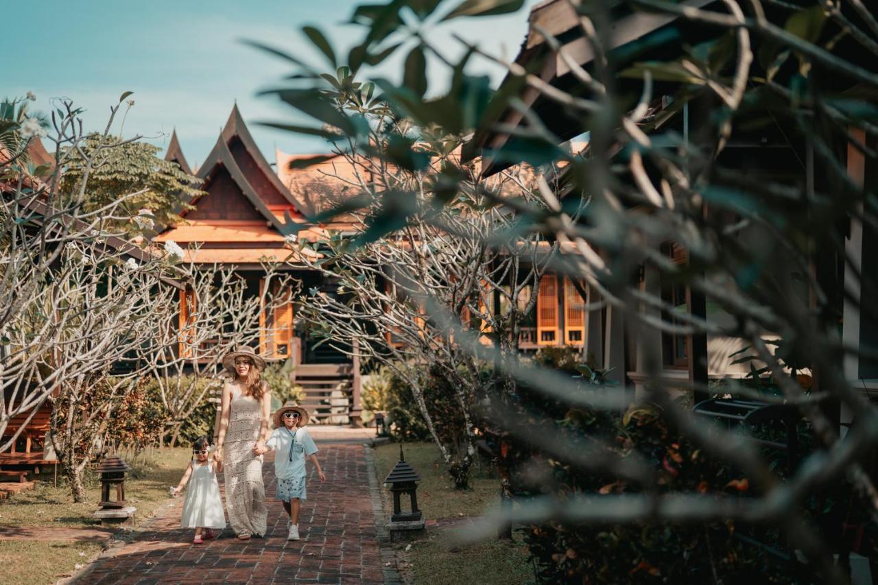 Khaolak Bhandari Resort & Spa Khao Lak Exterior photo