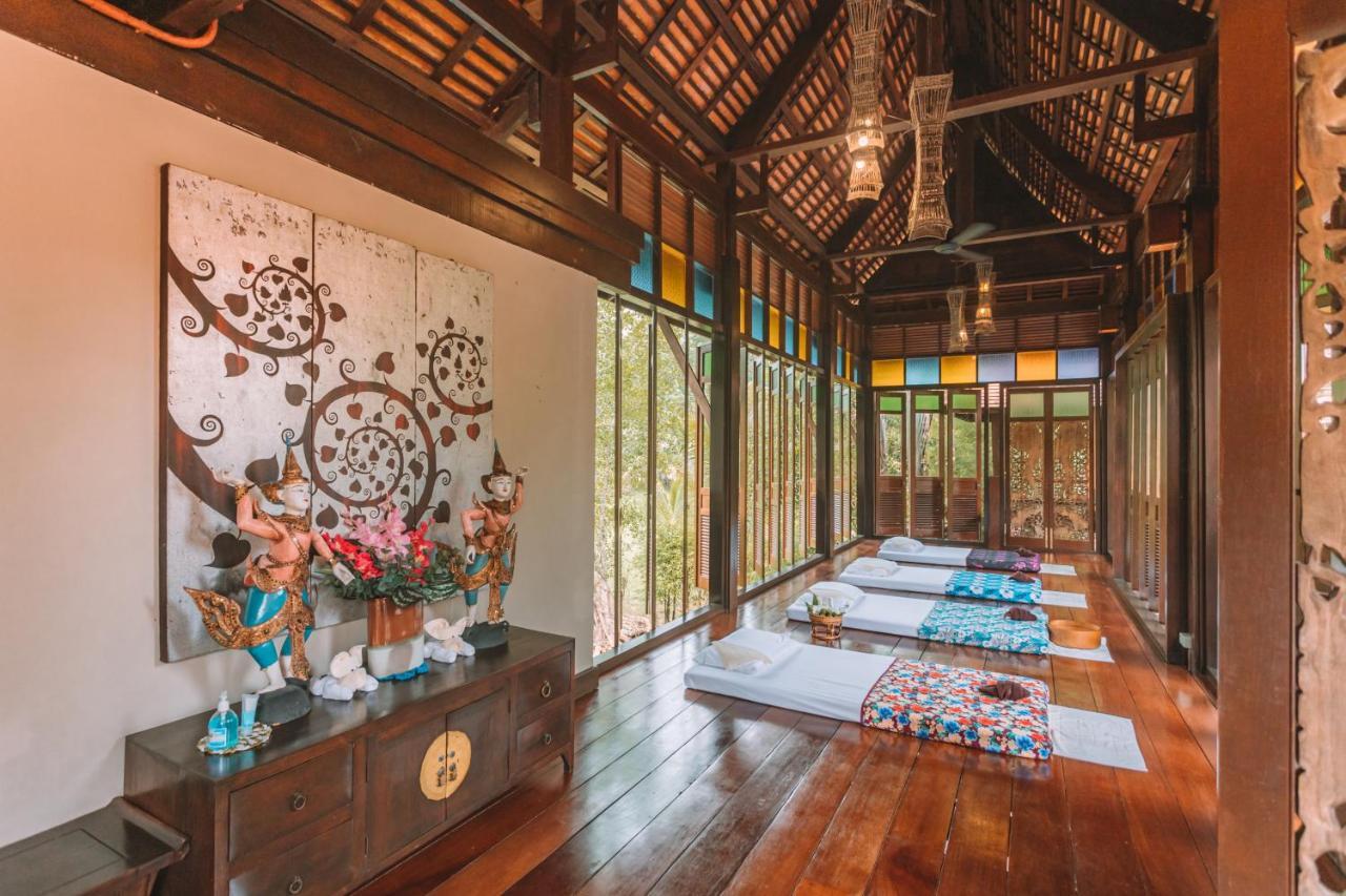 Khaolak Bhandari Resort & Spa Khao Lak Exterior photo